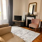 Reve D\'Ete A Paris